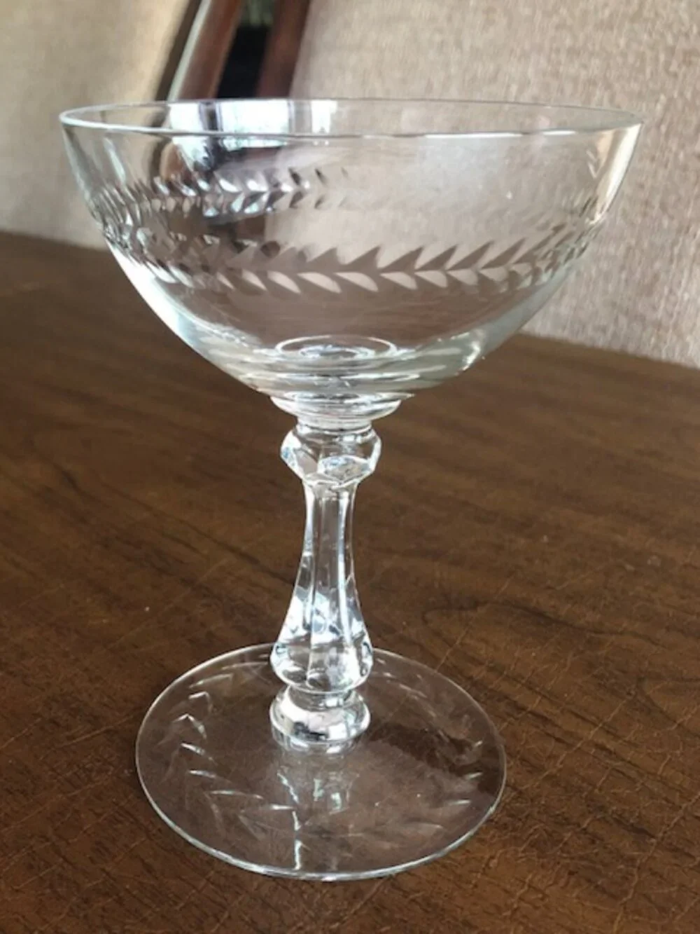 Cambridge Crystal Minton Wreath Etched Champagne Set of 11 Elegant Vintage